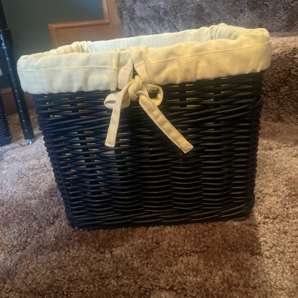 Pottery Barn Wicker Baskets (x3)